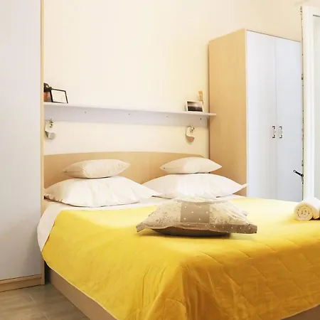 Guest house Apartments Antonio