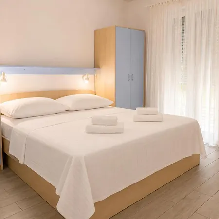 Konukevi Antonio 3*
